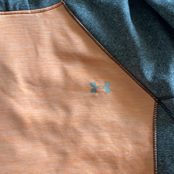 Women's Under Armour Light Weight Hoodie - Picture 2 of 6